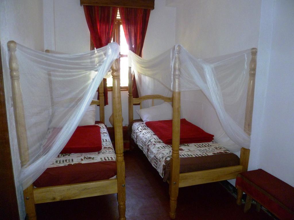 Alison & Dave'S Guesthouse Entebbe Camera foto